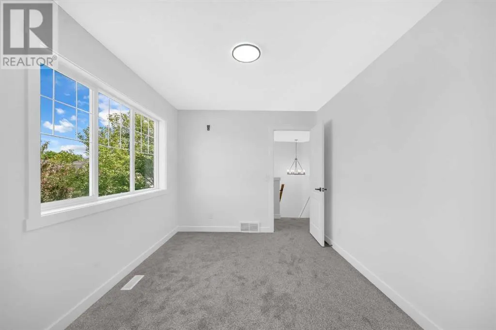 126 Oakmere Point