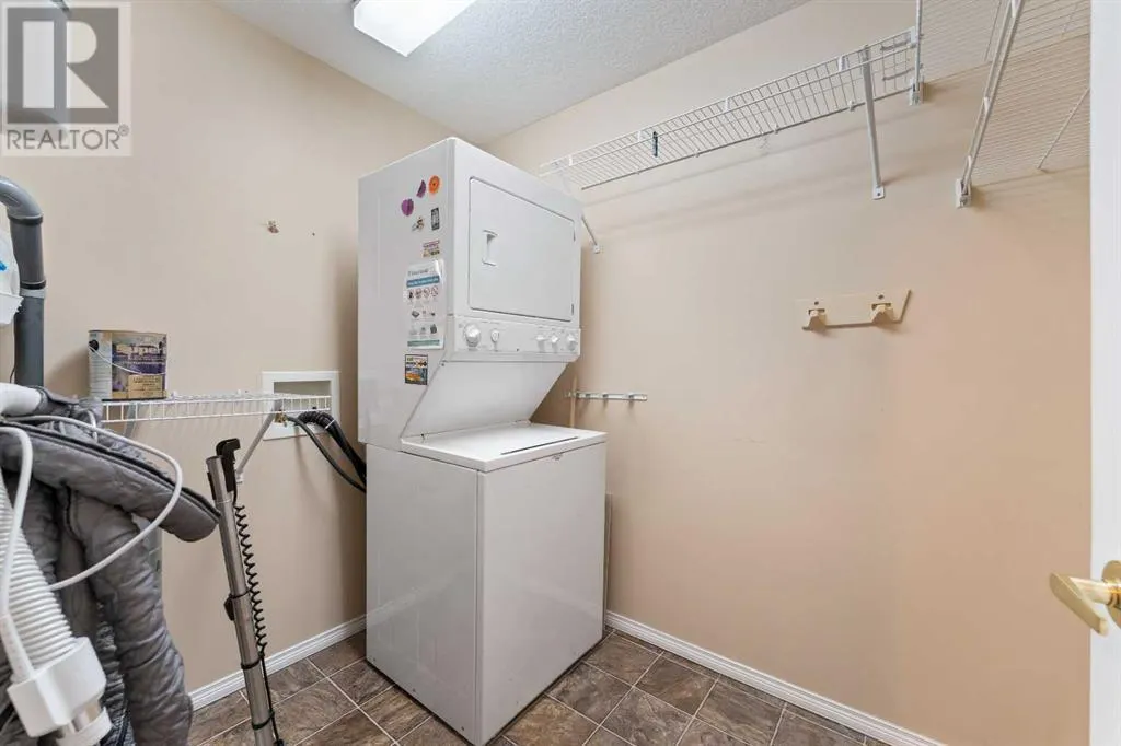 2126, 1818 Simcoe Boulevard SW