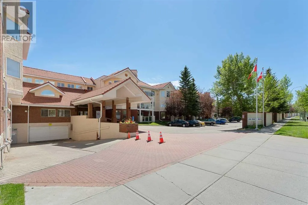 2126, 1818 Simcoe Boulevard SW