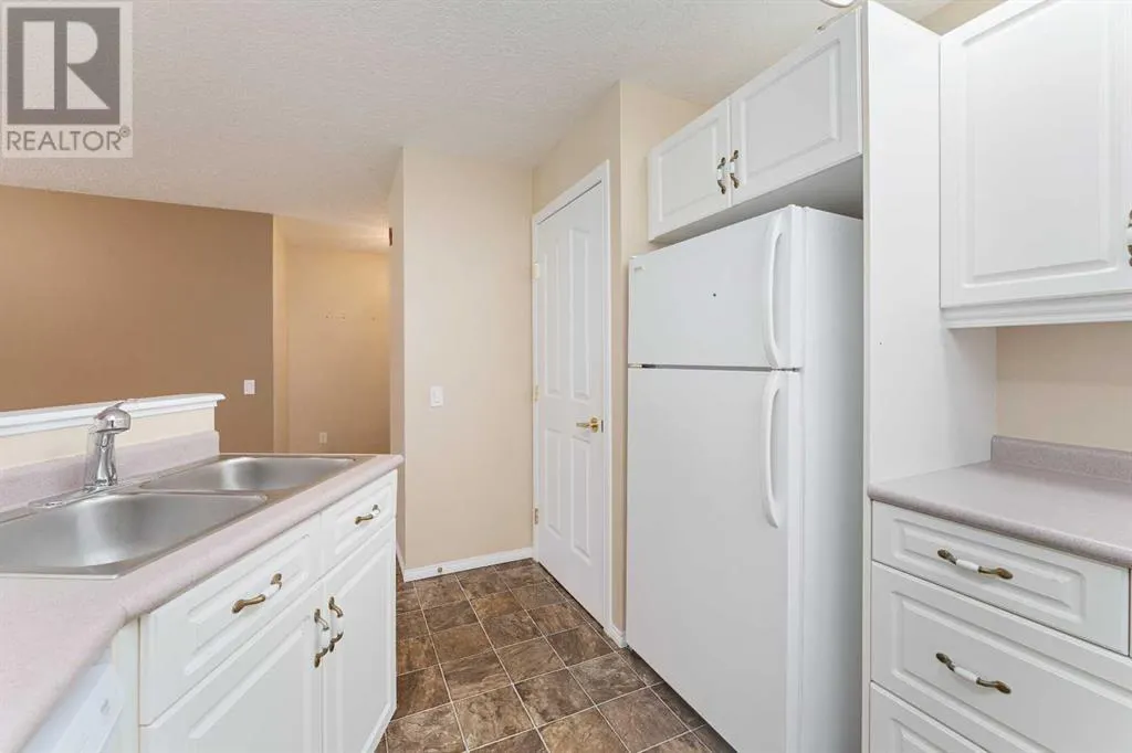 2126, 1818 Simcoe Boulevard SW