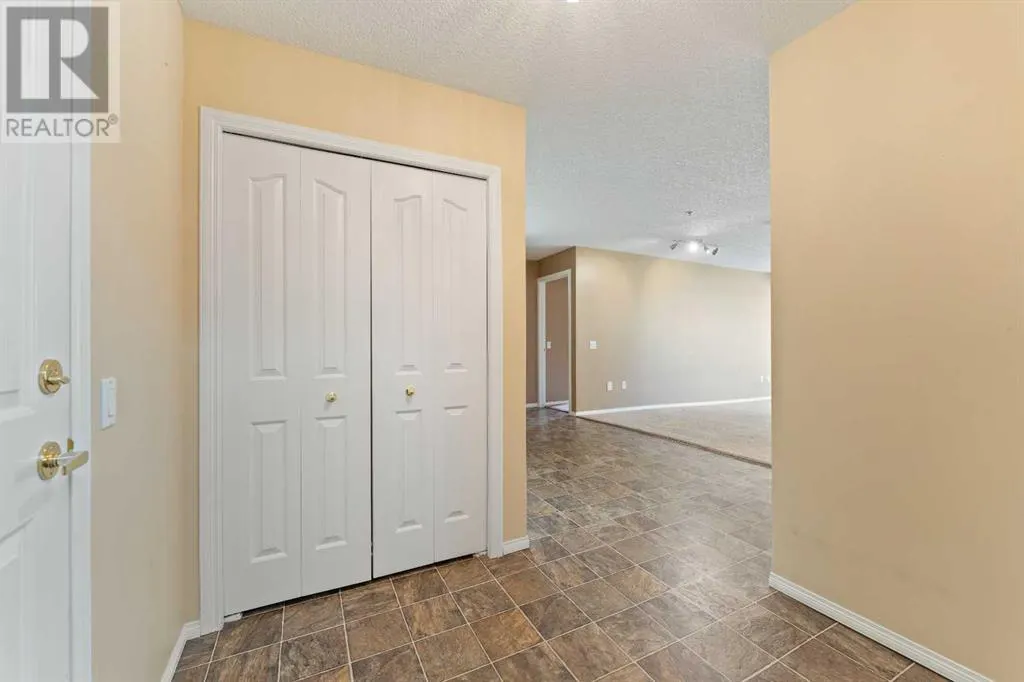 2126, 1818 Simcoe Boulevard SW
