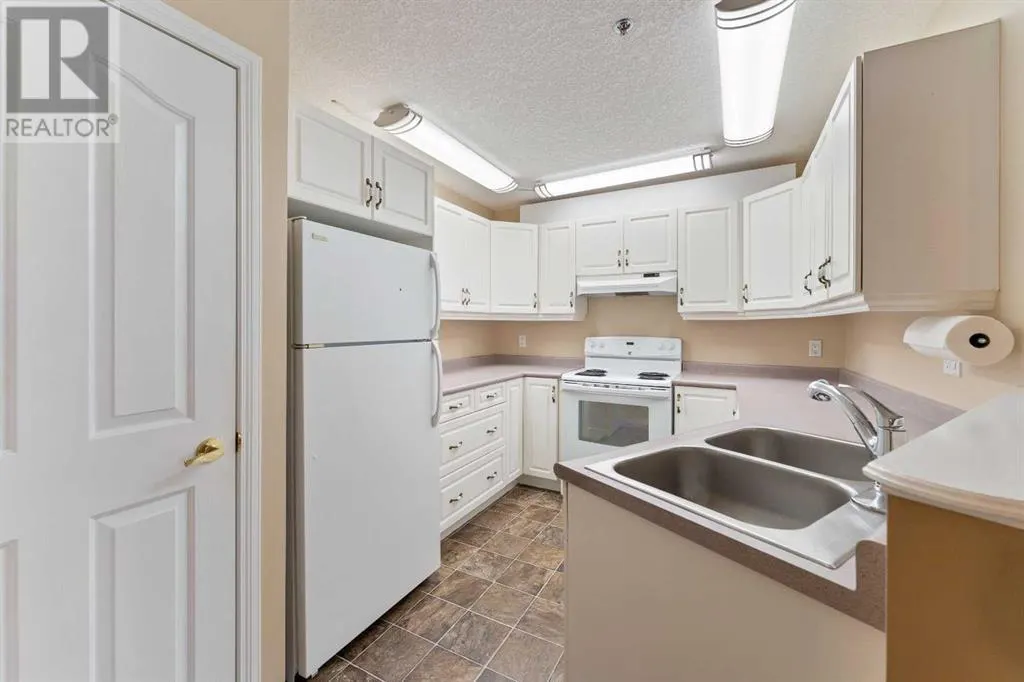 2126, 1818 Simcoe Boulevard SW