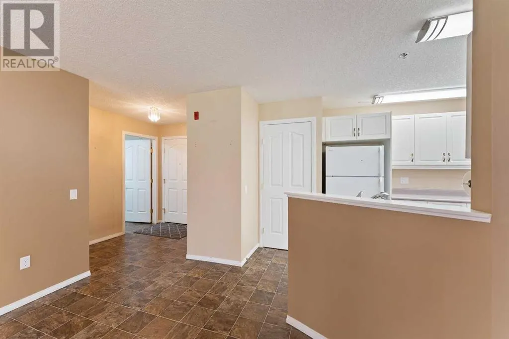 2126, 1818 Simcoe Boulevard SW
