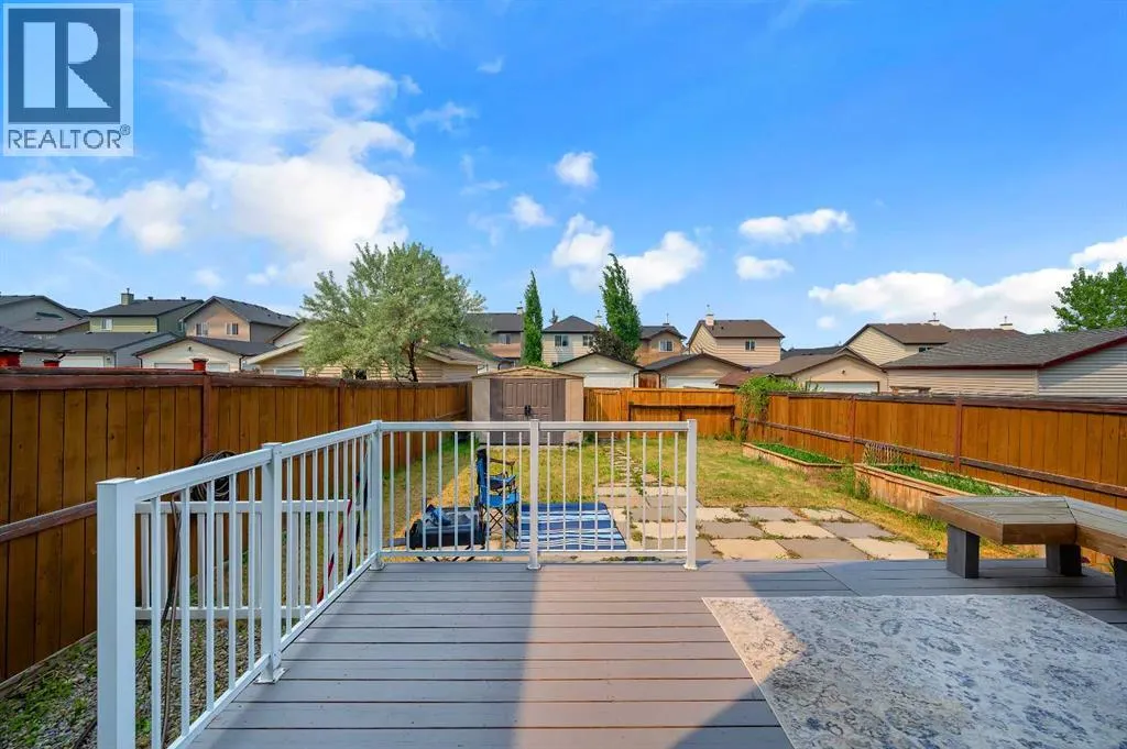 147 Silverado Plains Close SW