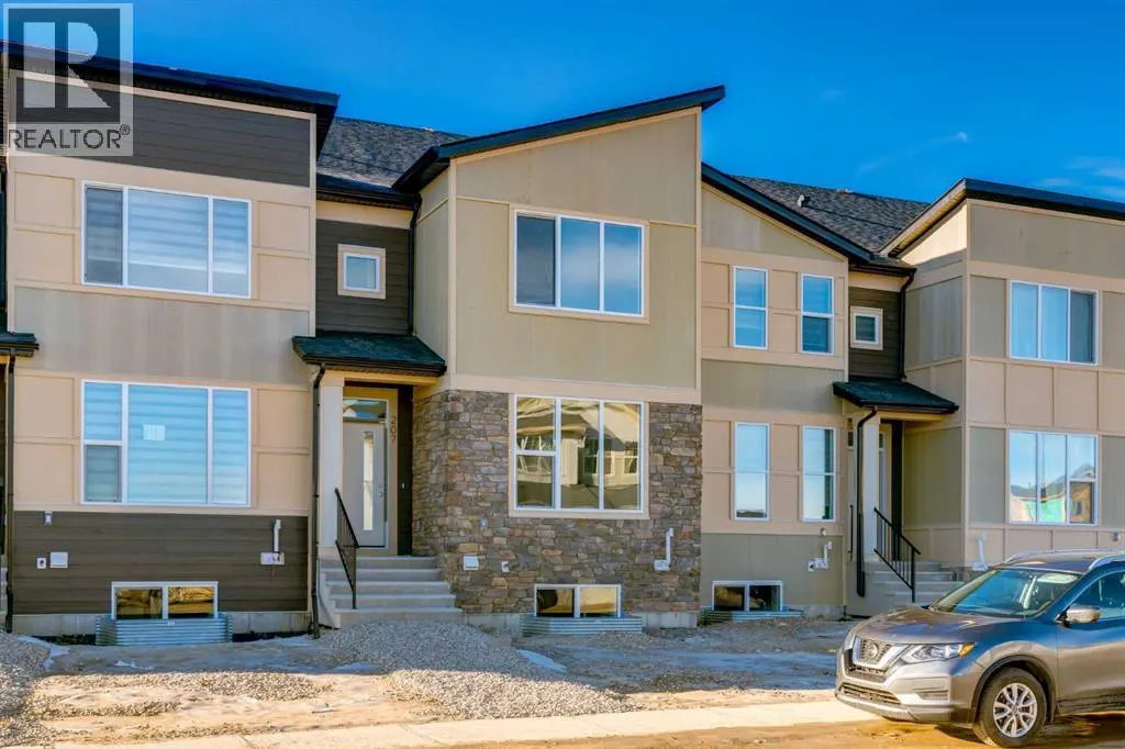 207 South Shore Court