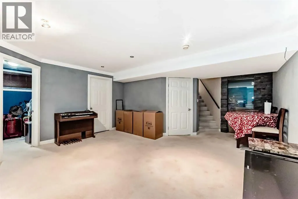 79 Everstone Drive SW