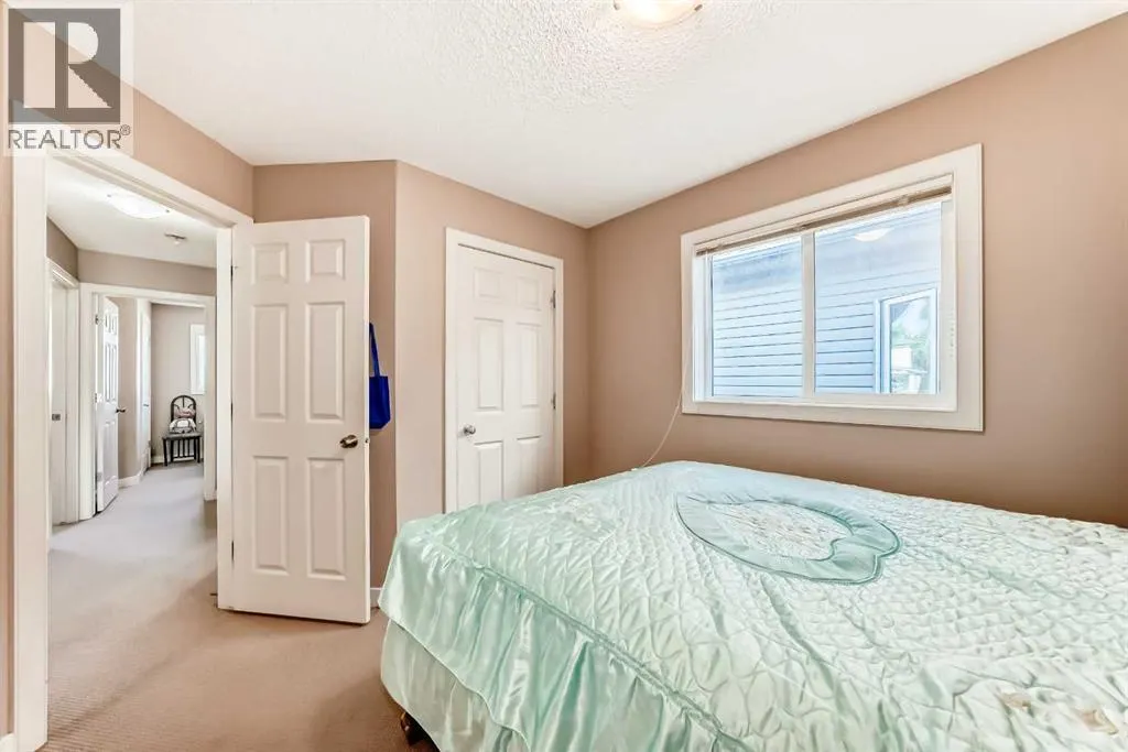 79 Everstone Drive SW