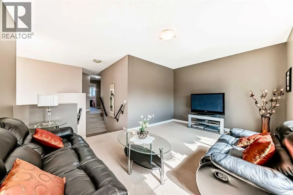 79 Everstone Drive SW