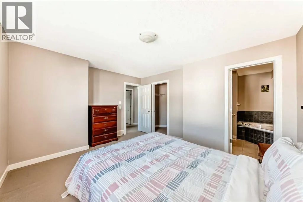 79 Everstone Drive SW