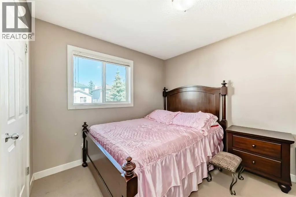 79 Everstone Drive SW