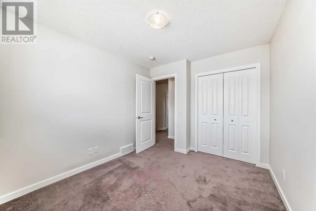 80 Magnolia Way SE
