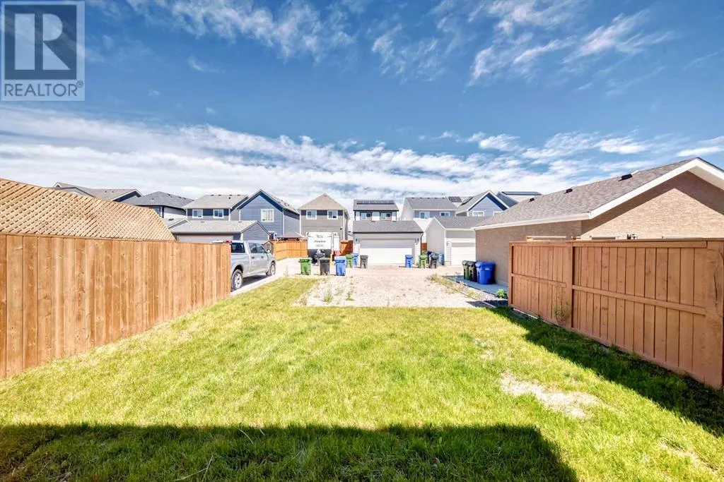 80 Magnolia Way SE