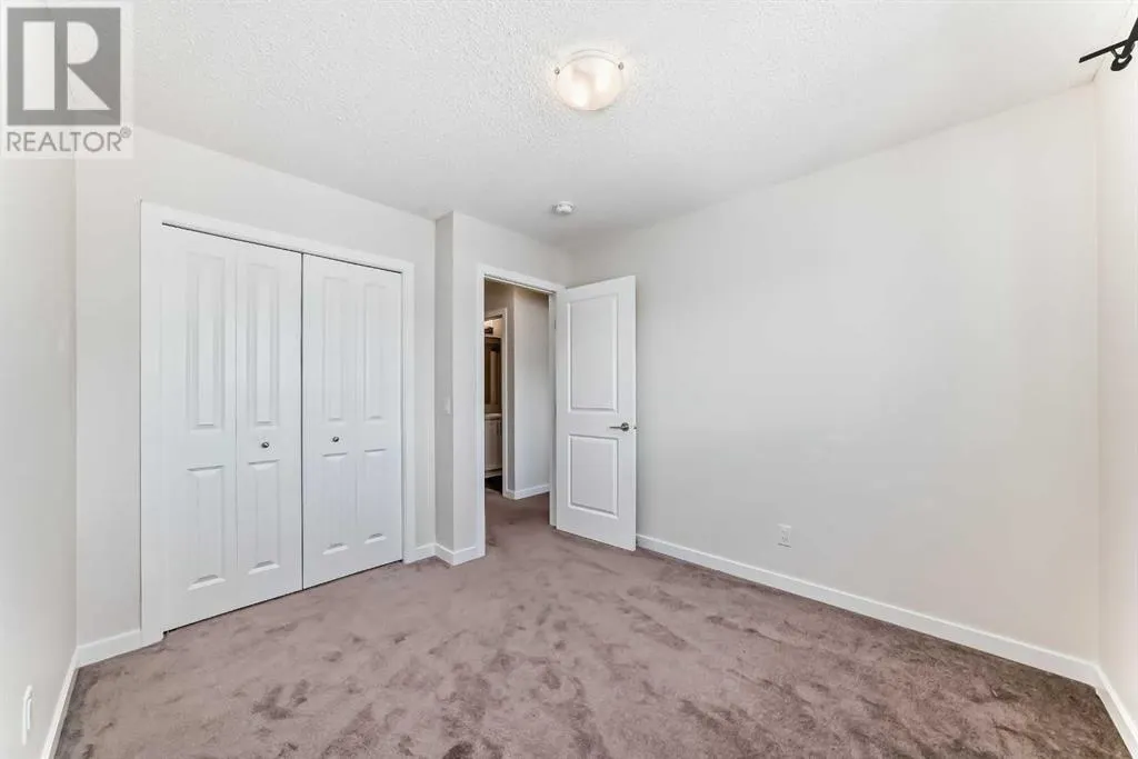 80 Magnolia Way SE