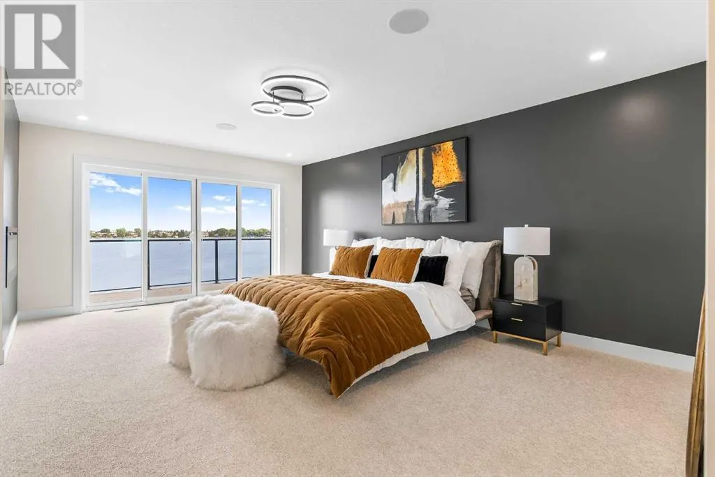 476 WEST CHESTERMERE Drive