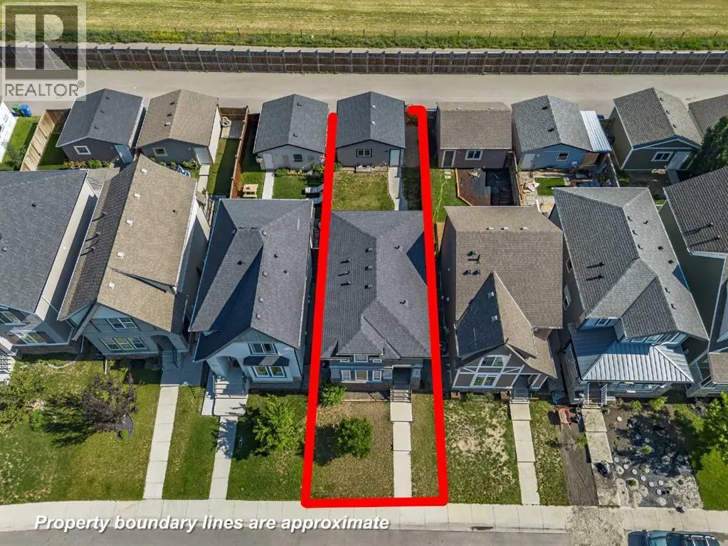 280 Marquis Heights SE