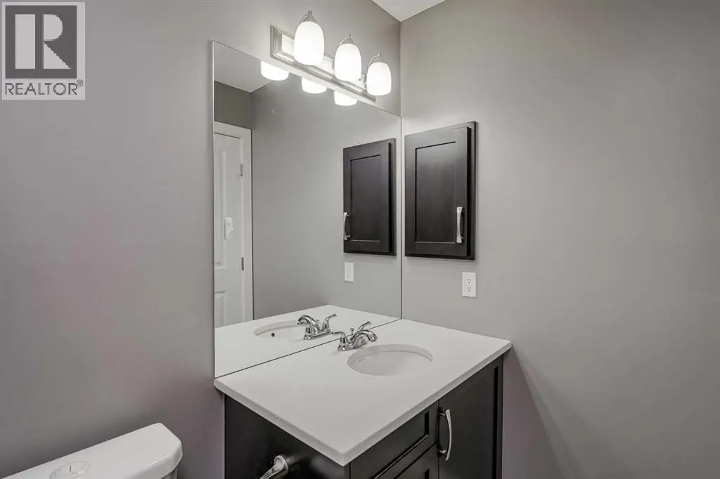 280 Marquis Heights SE