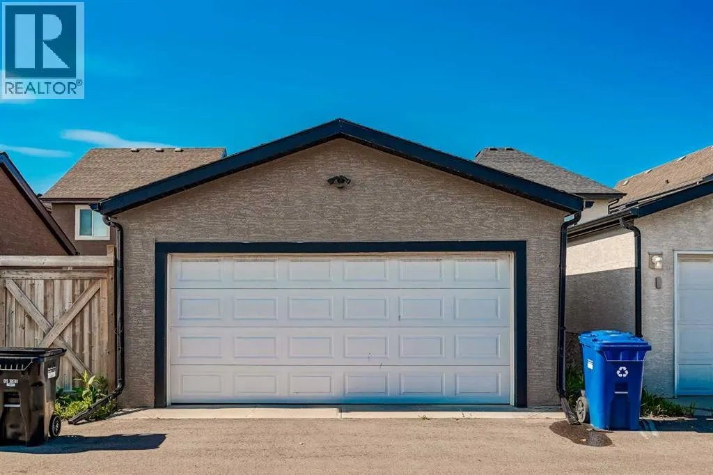 280 Marquis Heights SE