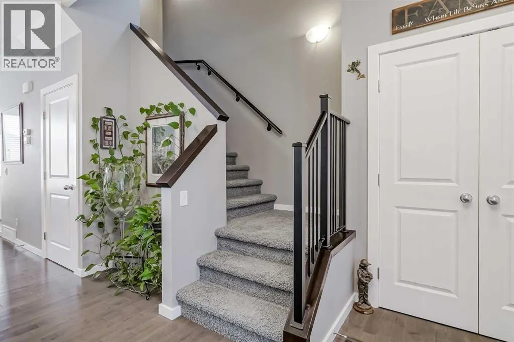 280 Marquis Heights SE