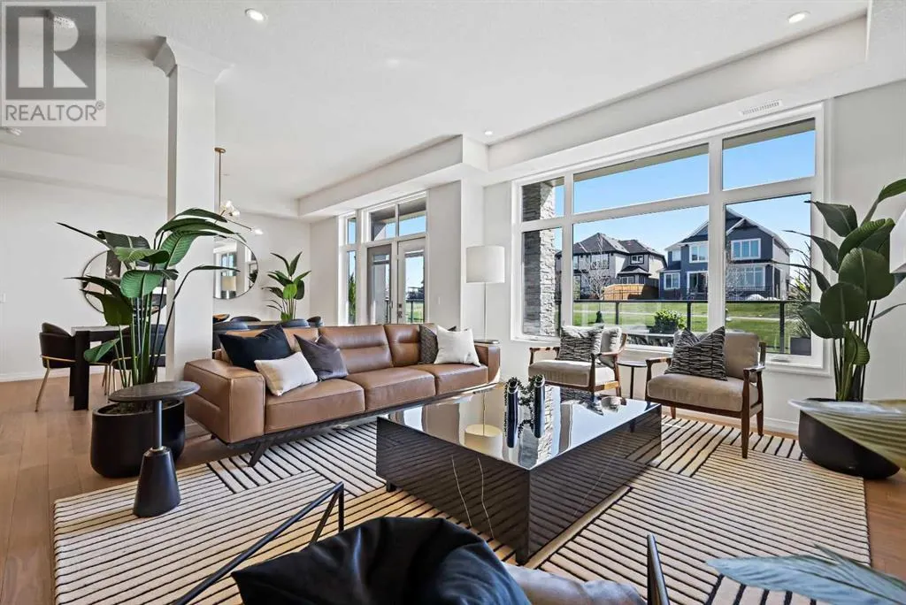 101, 120 Marina Cove SE