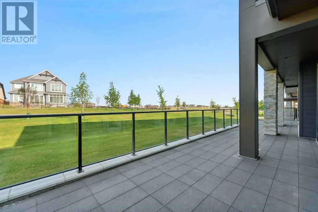 101, 120 Marina Cove SE