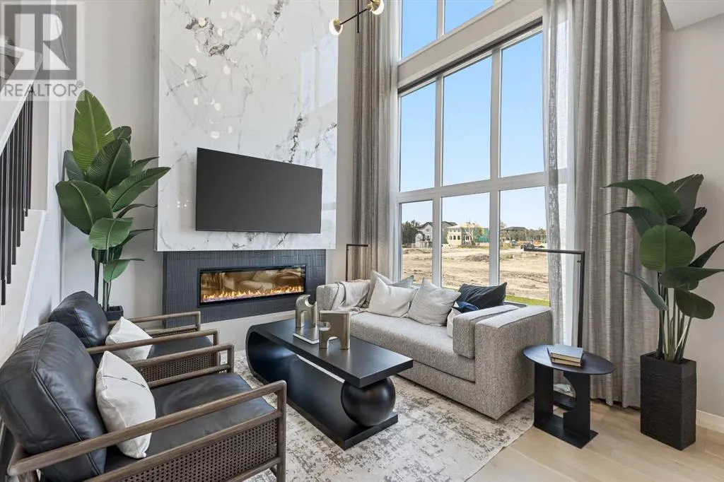 412 Legacy Circle SE