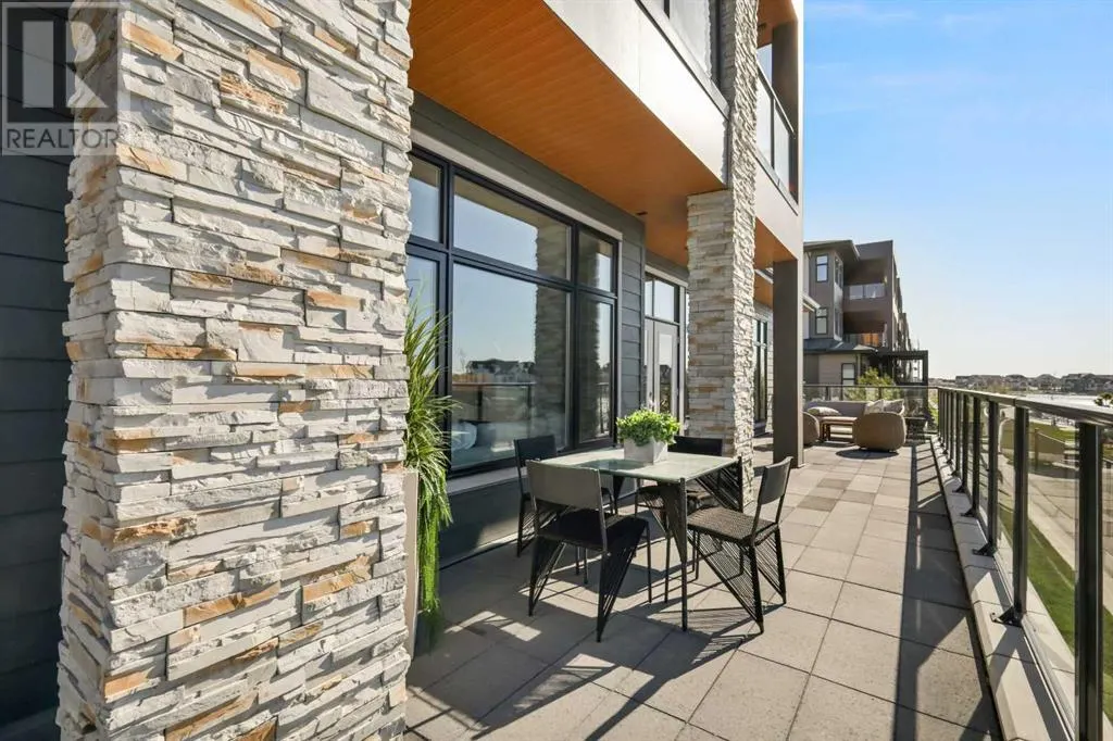 101, 180 Marina Cove SE
