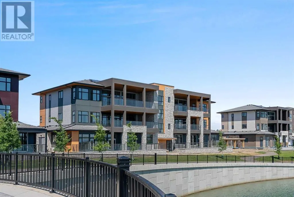 101, 180 Marina Cove SE