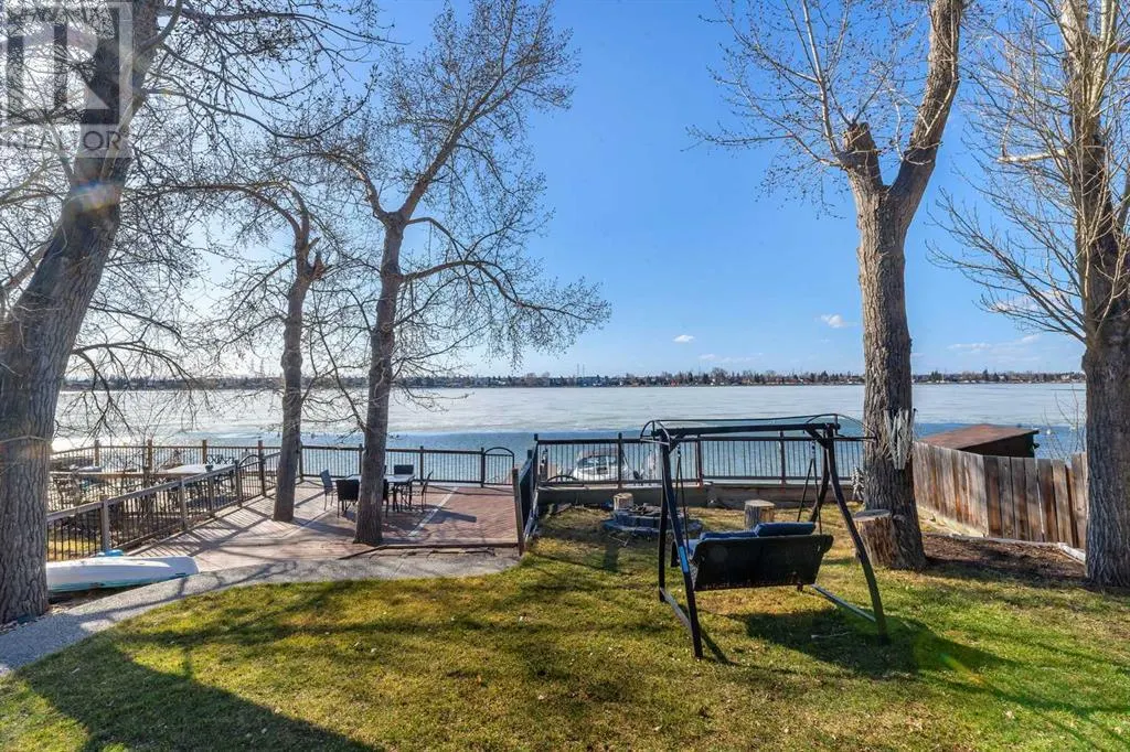 881 East Chestermere Drive