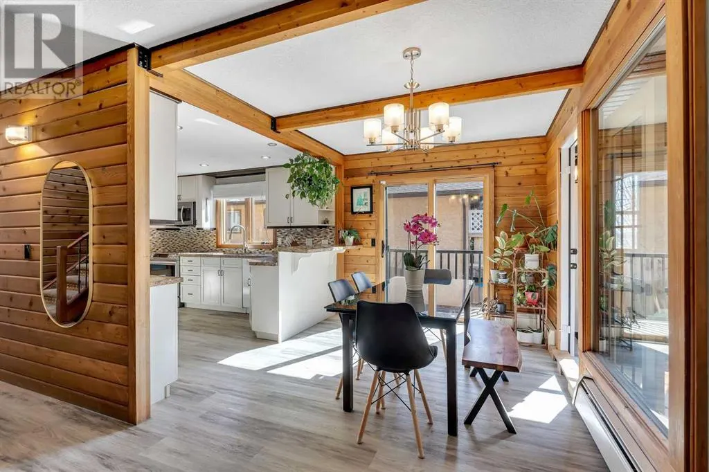 881 East Chestermere Drive