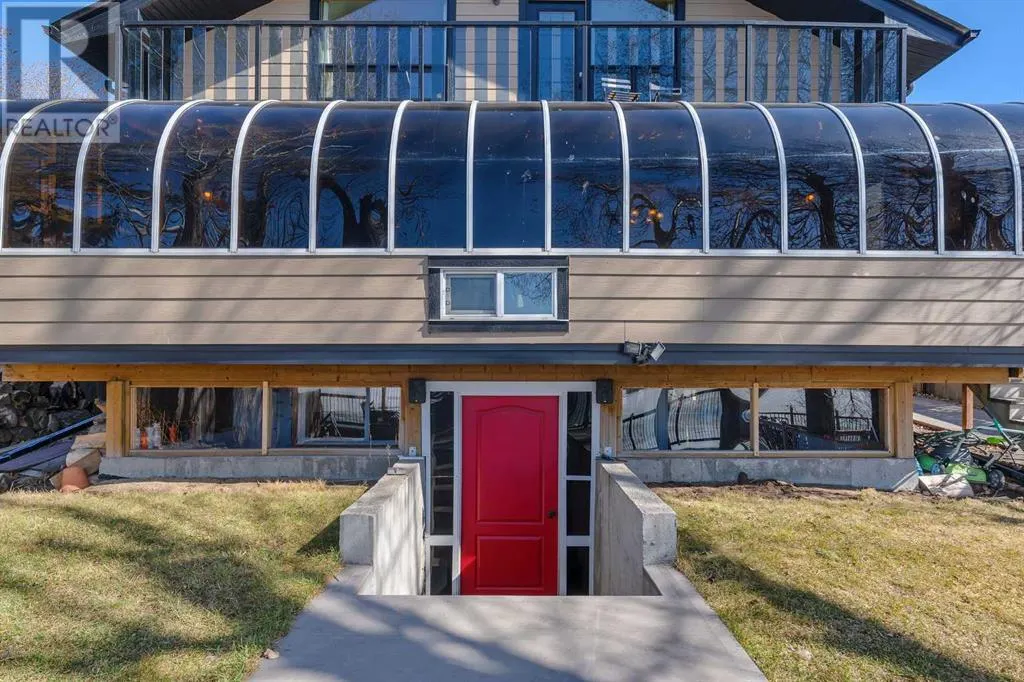 881 East Chestermere Drive