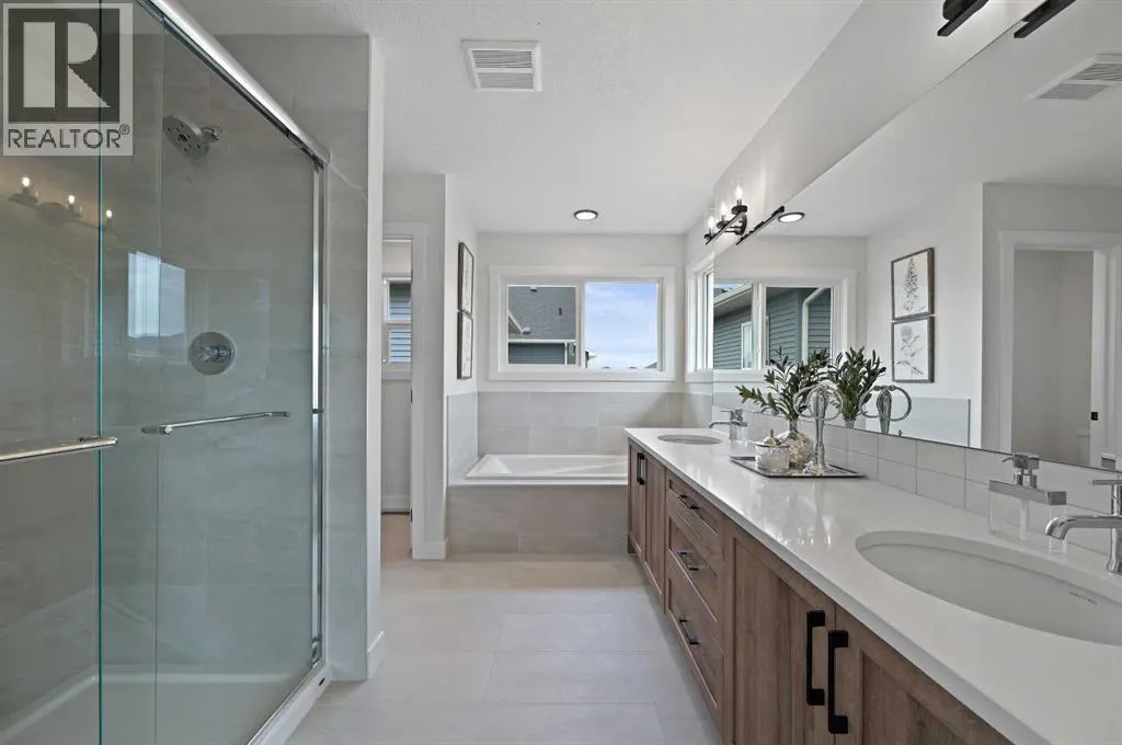 564 Baywater Manor SW