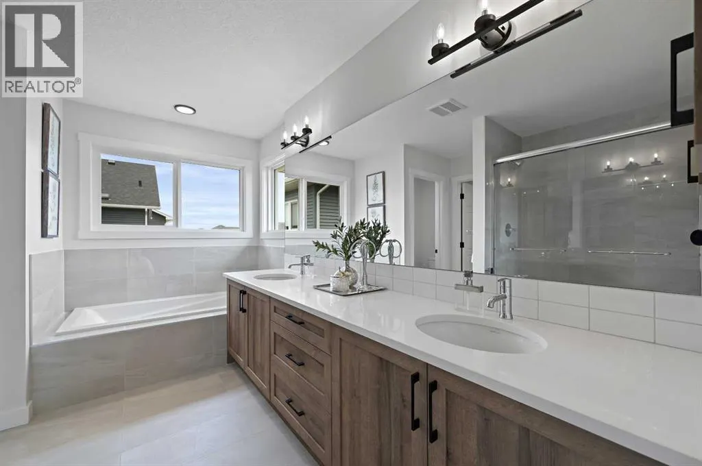 564 Baywater Manor SW