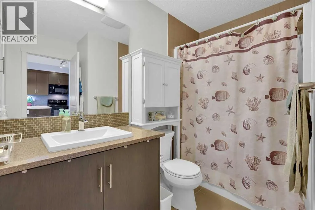 319, 25 Auburn Meadows Avenue SE