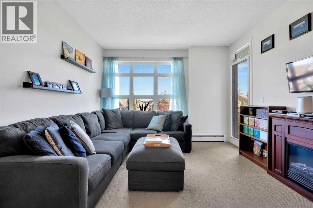 319, 25 Auburn Meadows Avenue SE