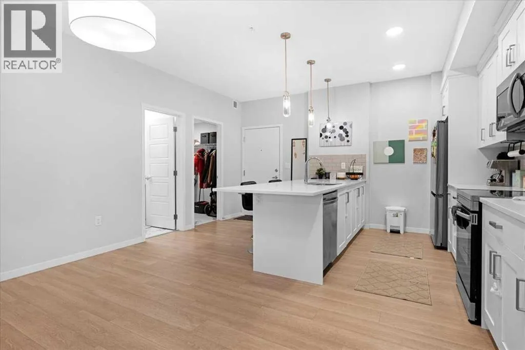 2302, 42 CRANBROOK Gardens SE