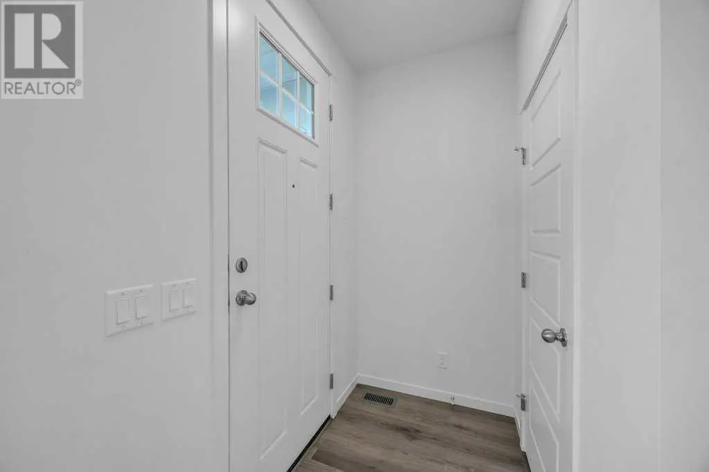 4 Birch Glen