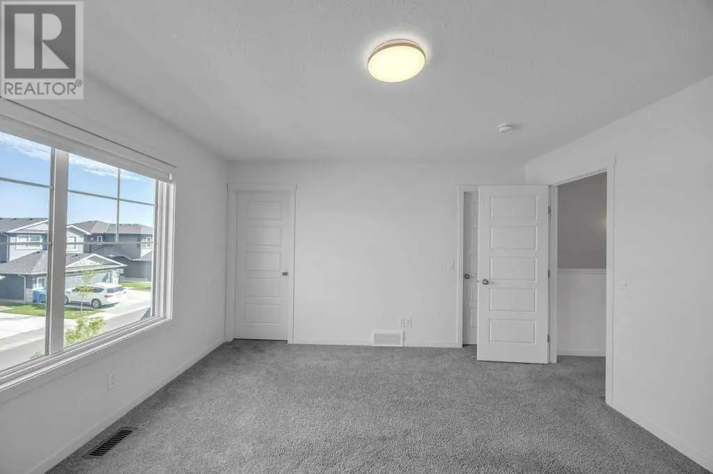 4 Birch Glen