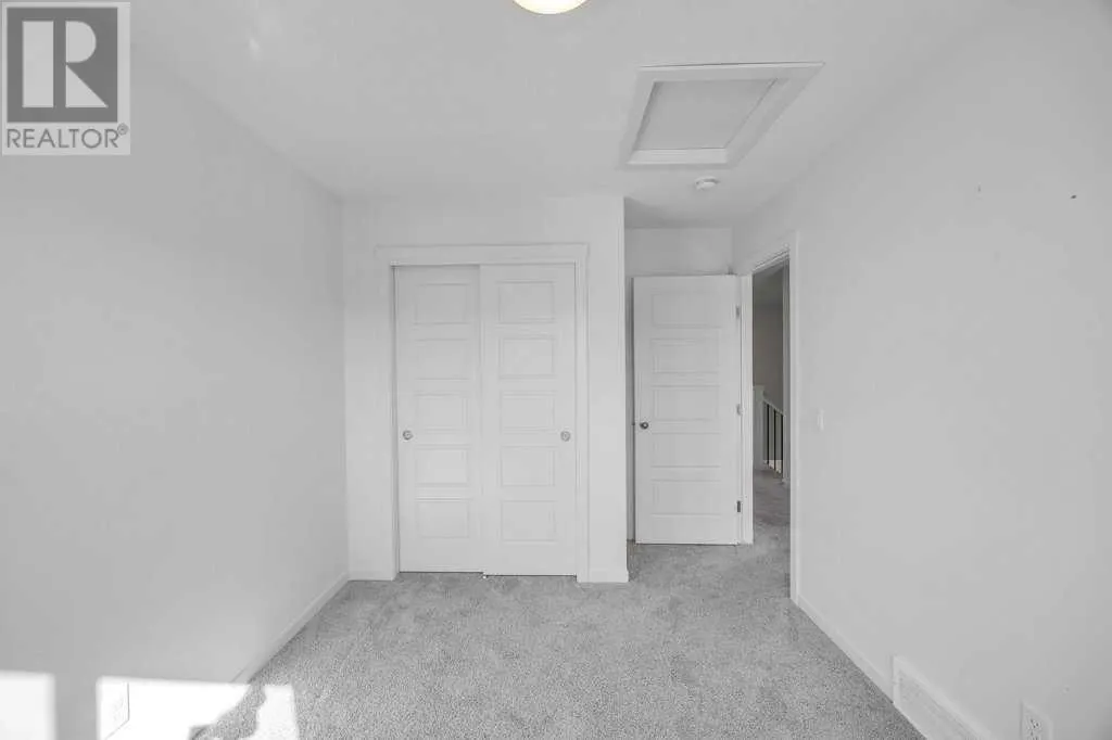 4 Birch Glen