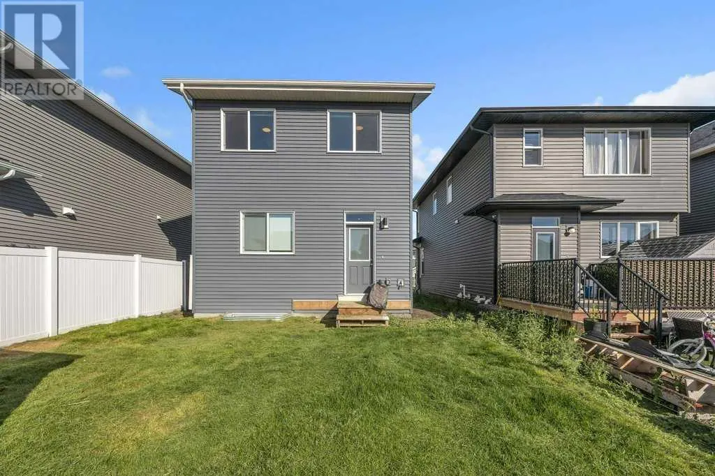 4 Birch Glen