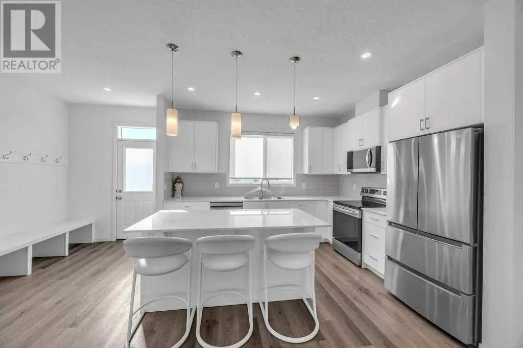 4 Birch Glen