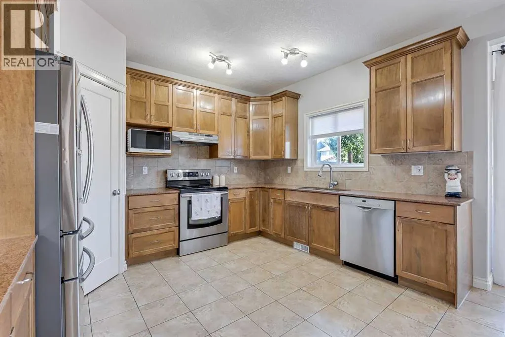 178 Baywater Rise SW