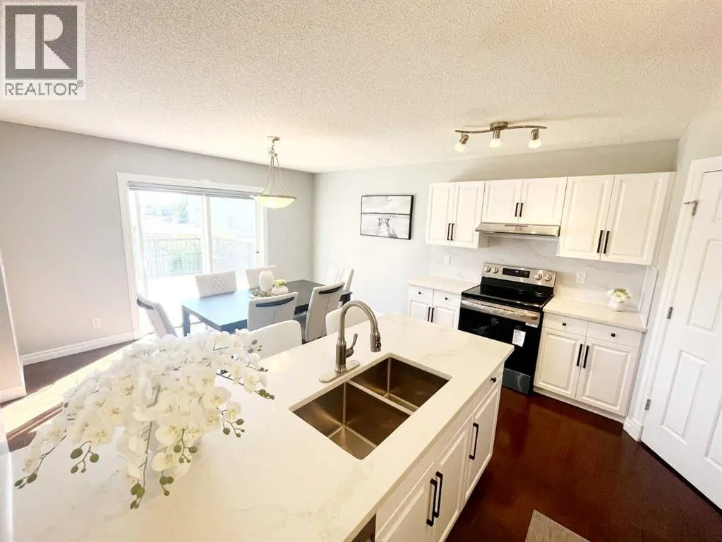 163 Springmere Close