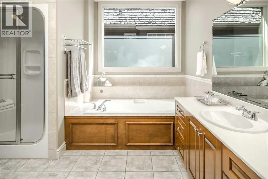 120 Gleneagles Landing