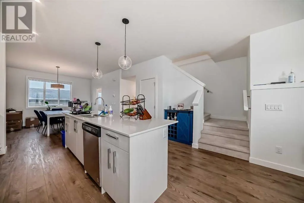 144 Merganser Drive W