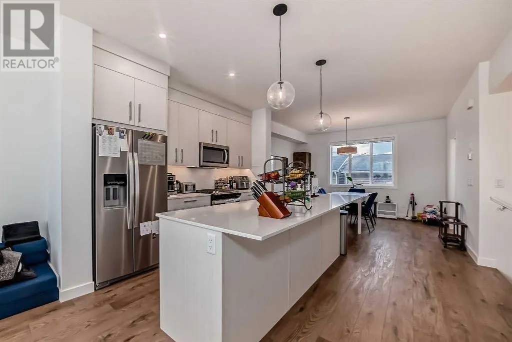 144 Merganser Drive W