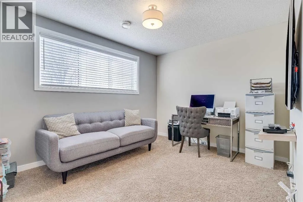 297 Mahogany Boulevard SE