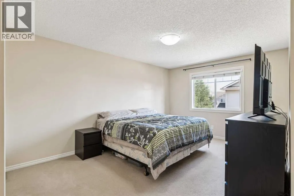 240, 371 Marina Drive