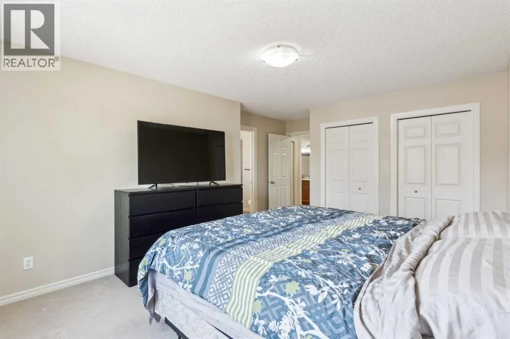 240, 371 Marina Drive