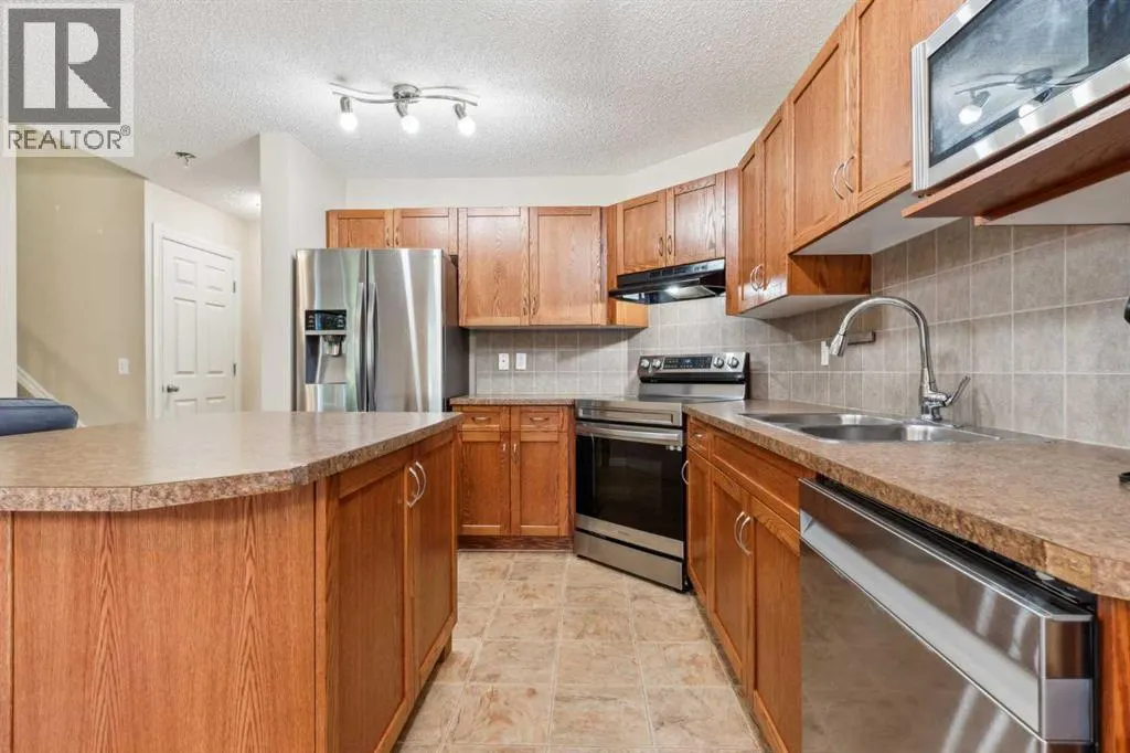 240, 371 Marina Drive