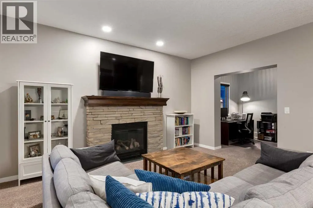 94 Auburn Glen Common SE